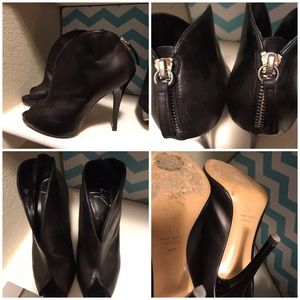 Giuseppe booties Preowned sz 6